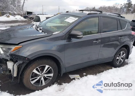 2017 Toyota Rav4 Xle из США, поврежденный, VIN JTMRFREV6HD210363